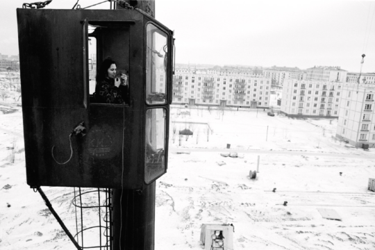 Gru nei nuovi quartieri (dalla serie: Mosca, 1962-1966)